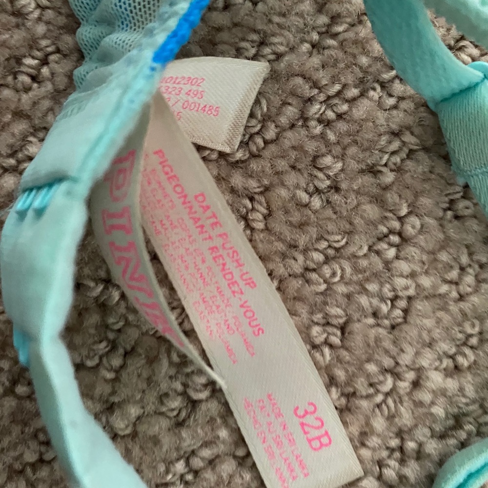 Bra - Picture 2 of 3